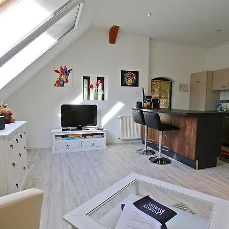 Apartmán Ferienwohnungen Am Wald Templin Uck 1230 *